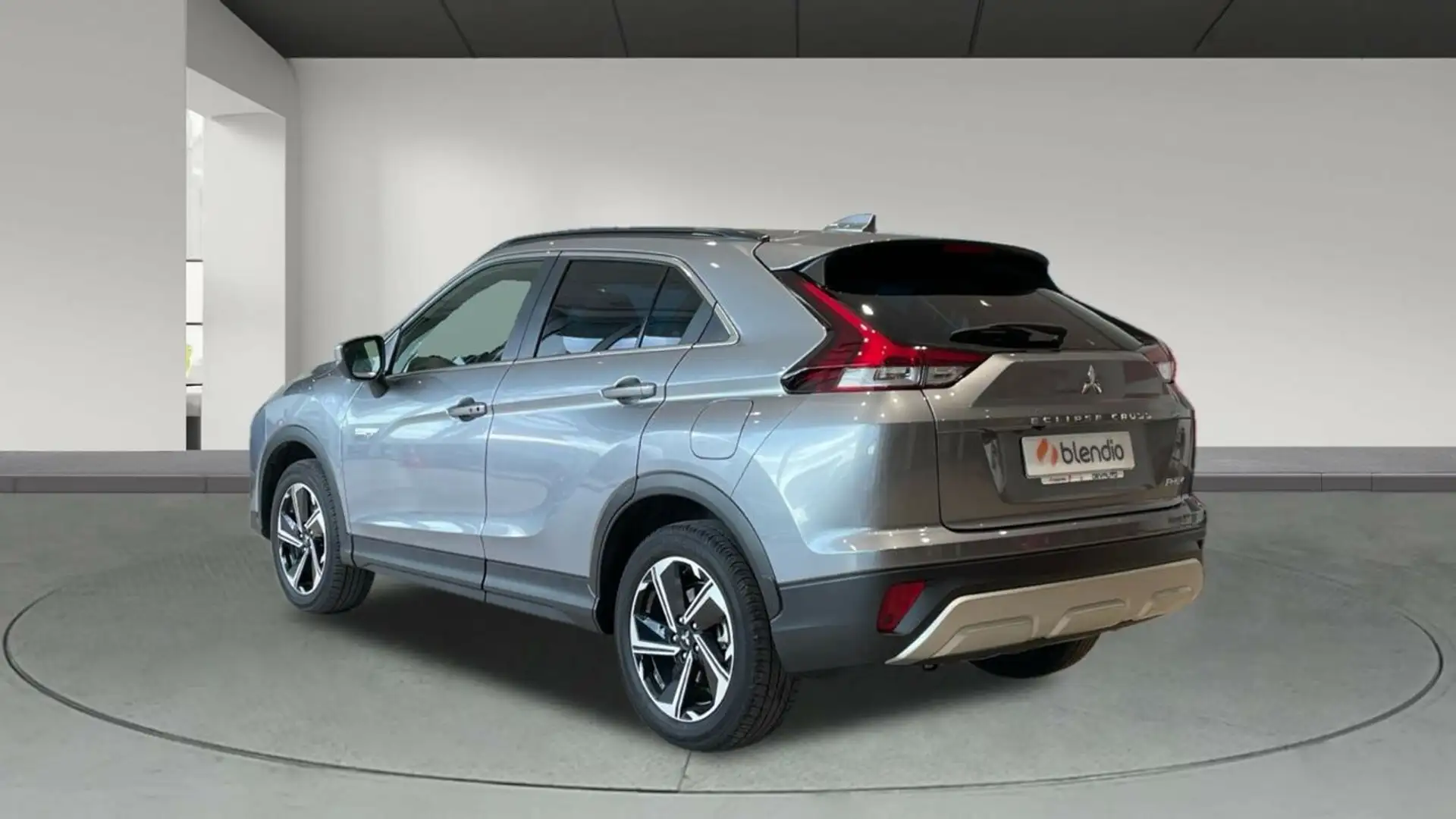 Mitsubishi Eclipse Cross 2.4 PHEV KAITEKI AUTO 4WD 188 5P Серый - 2