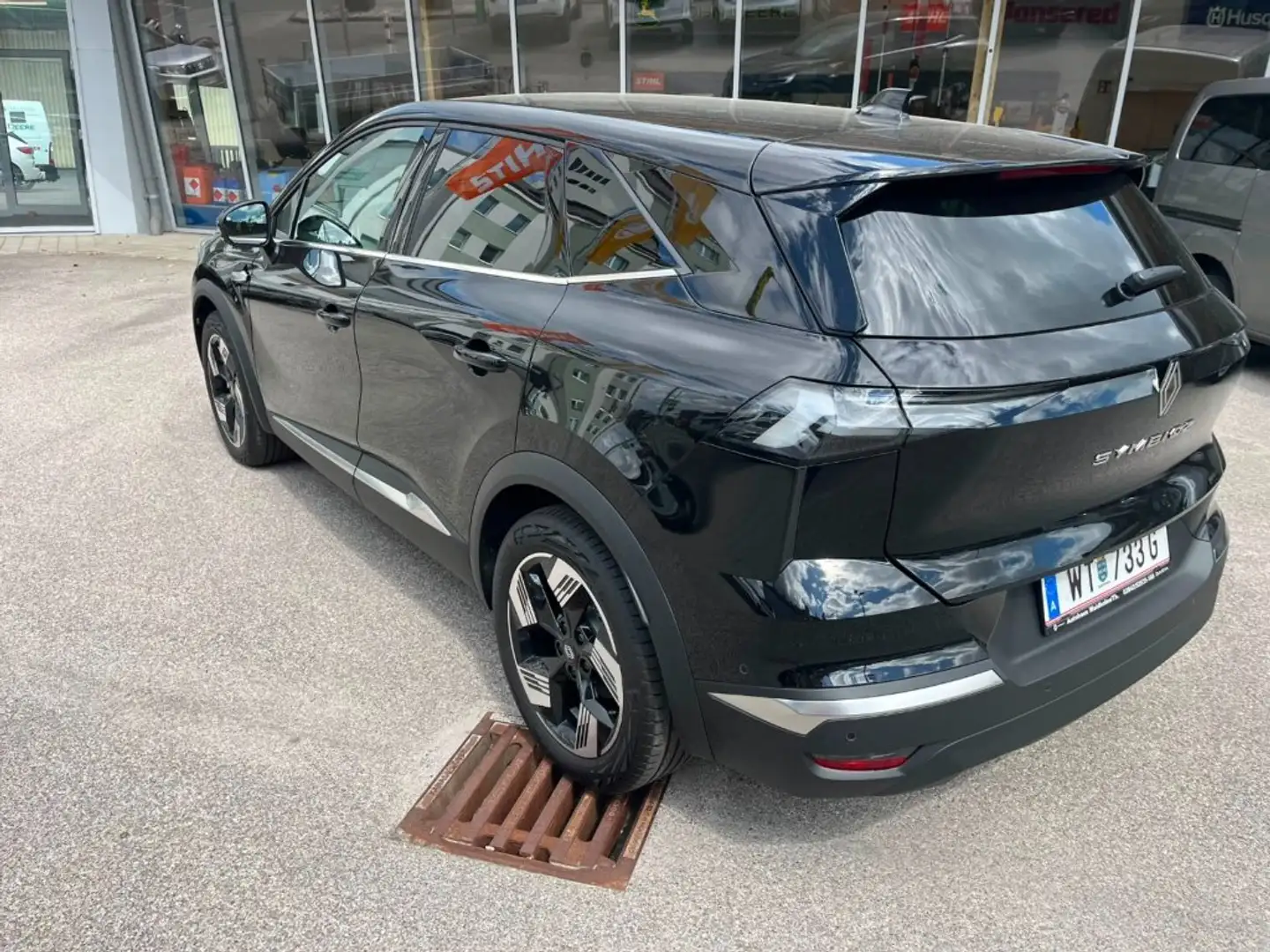 Renault Symbioz Techno Full Hybrid E-Tech 160 (MY25) Schwarz - 2