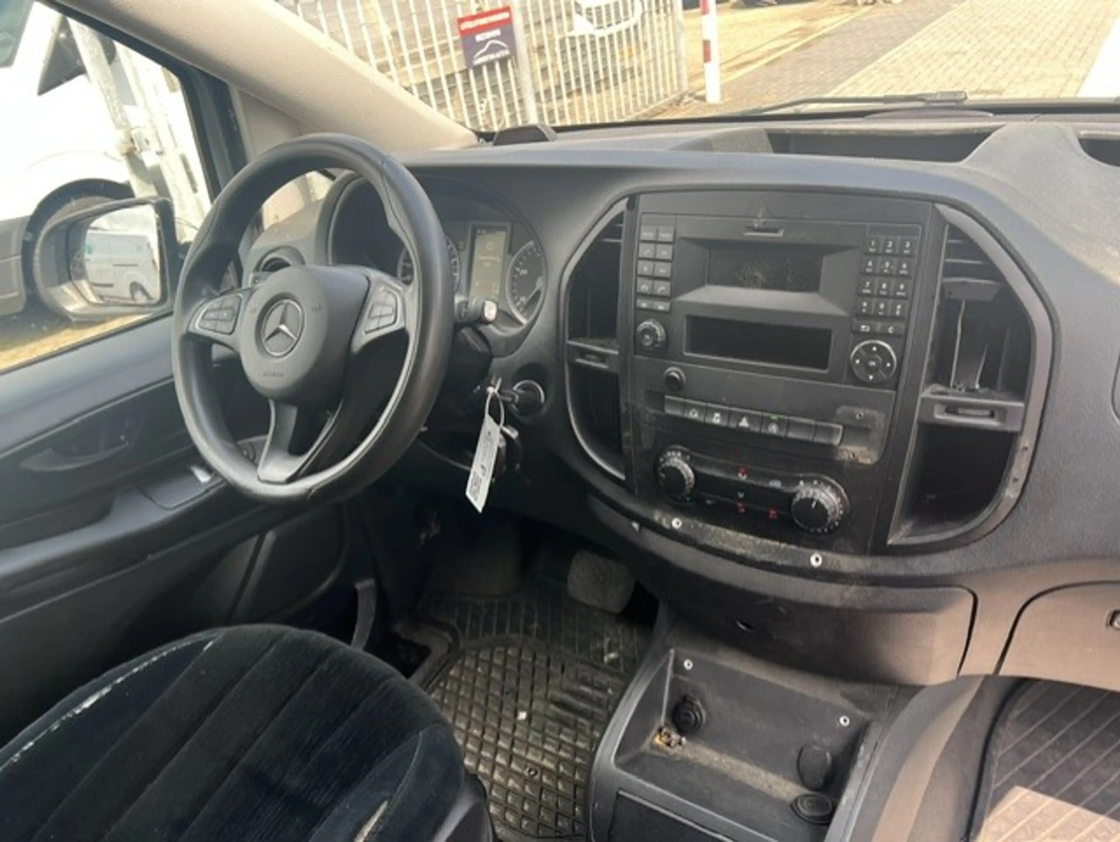 Mercedes-Benz Vito Tourer 116 CDI 120KW AUT. Lang PKW BRIEF 8P EURO6 — photo 7