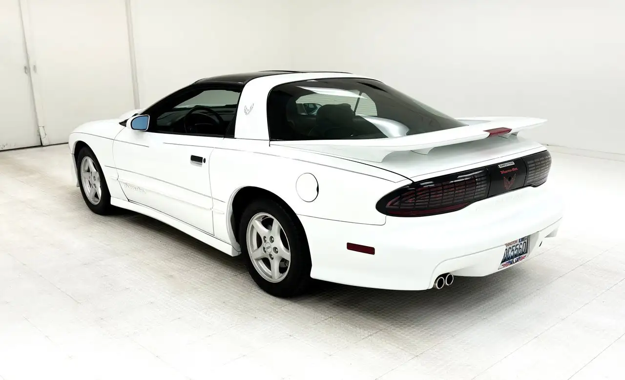Pontiac Firebird Trans Am Coupe, foto 4