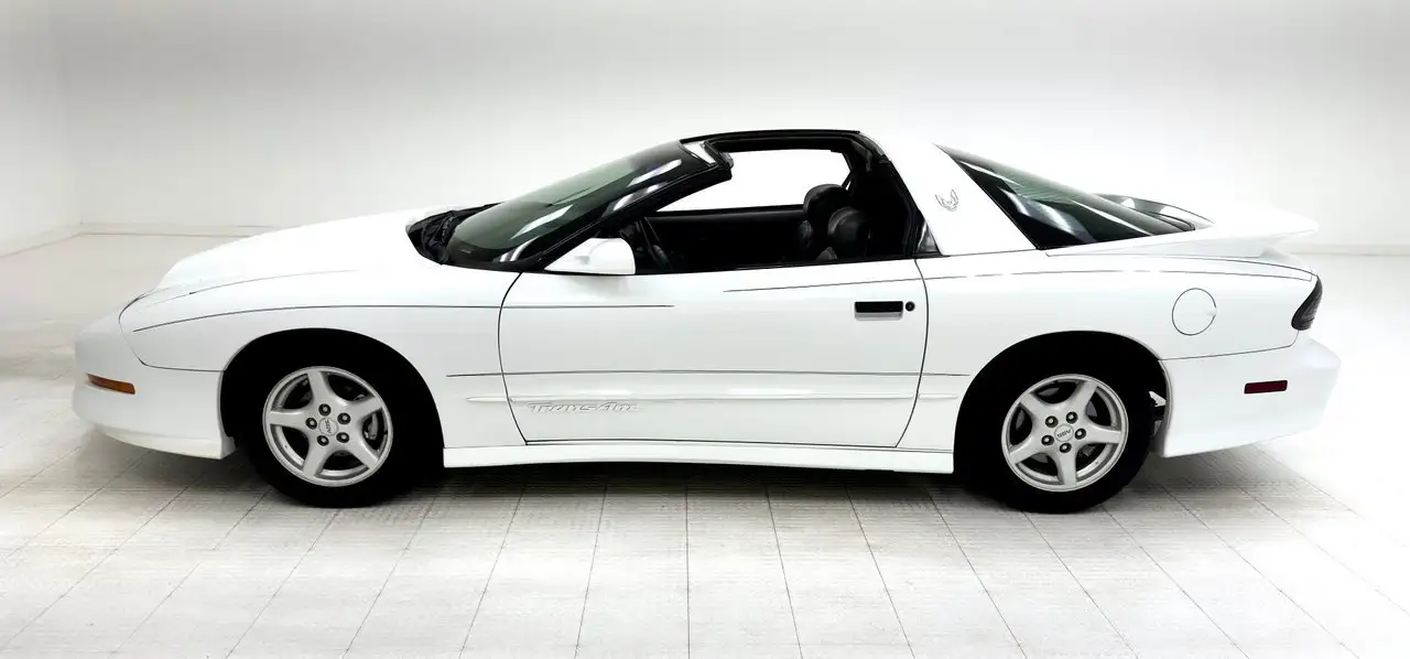 Pontiac Firebird Trans Am Coupe, foto 3