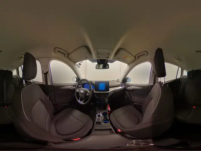Ford Focus view 13