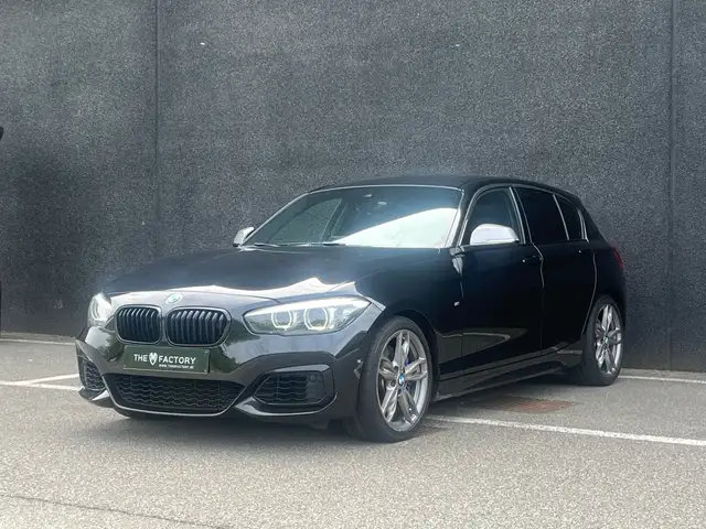 BMW 140 Automaat - xDrive - Navi Pro - Comfort Access -  Leder - HiFi - ...