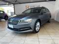 Skoda Superb 2.0 TDI EVO 150CV DSG Wagon Style VIVI LO SPAZIO Grau - thumbnail 3