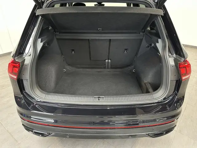 Volkswagen Tiguan view 6