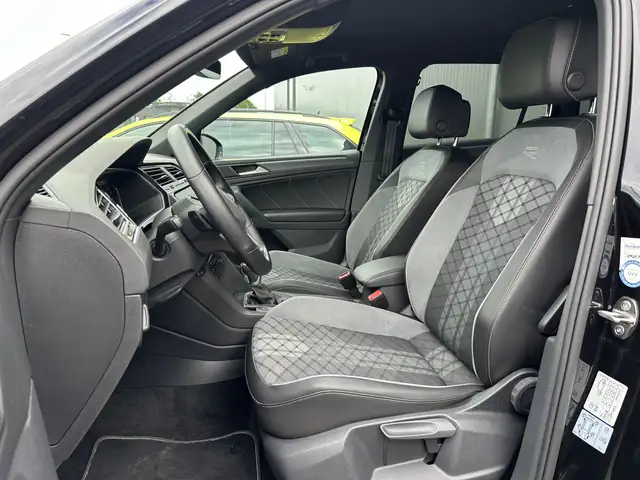 Volkswagen Tiguan view 11