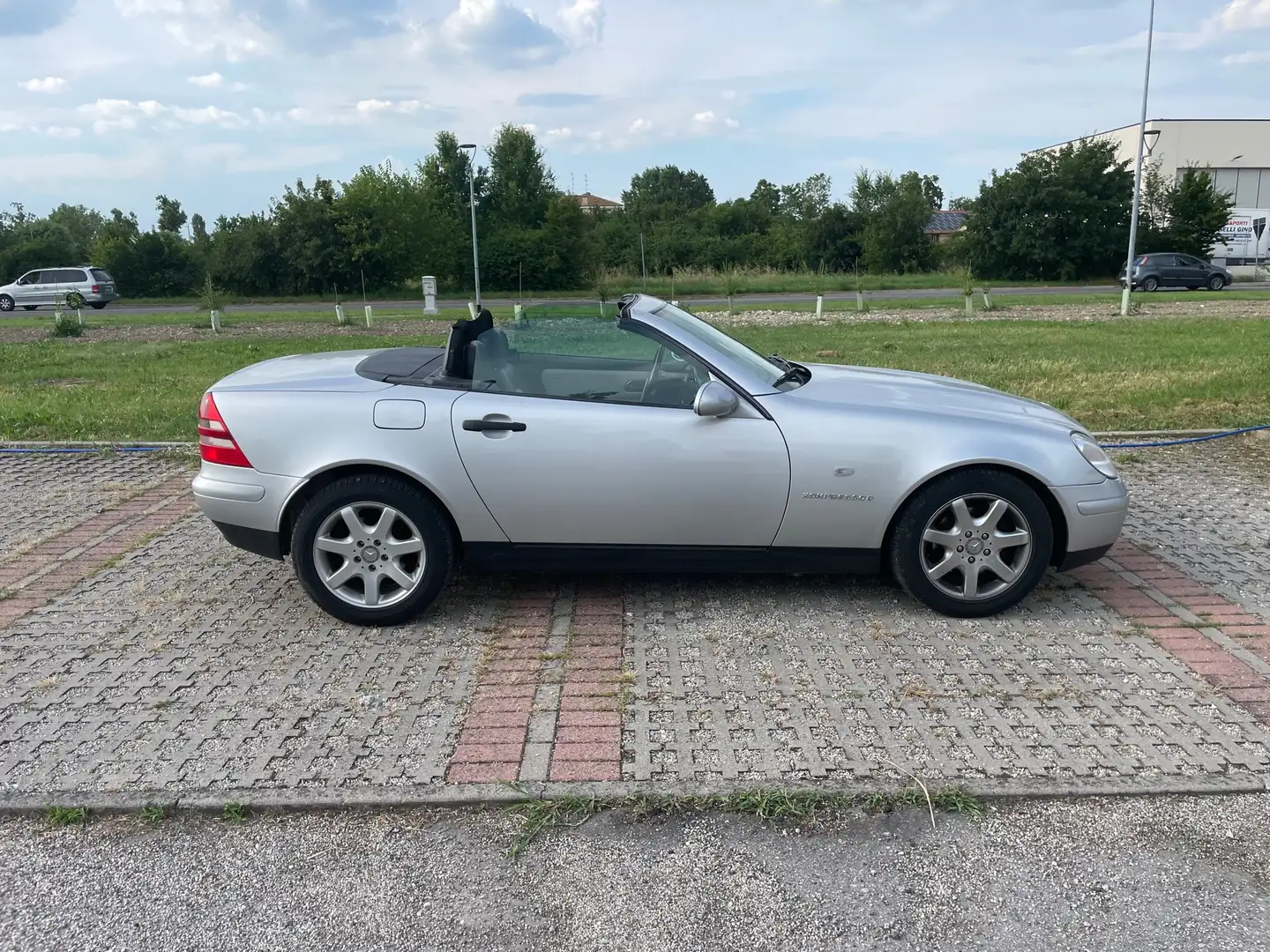 Mercedes-Benz SLK 230 k auto Argento - 2