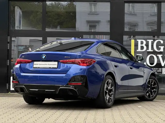 BMW I4 view 2
