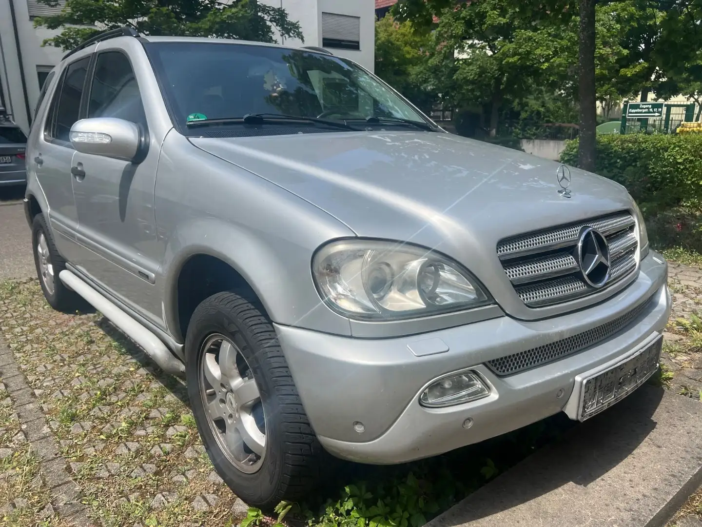 Mercedes-Benz ML 270 CDI Final Edition Srebrny - 2