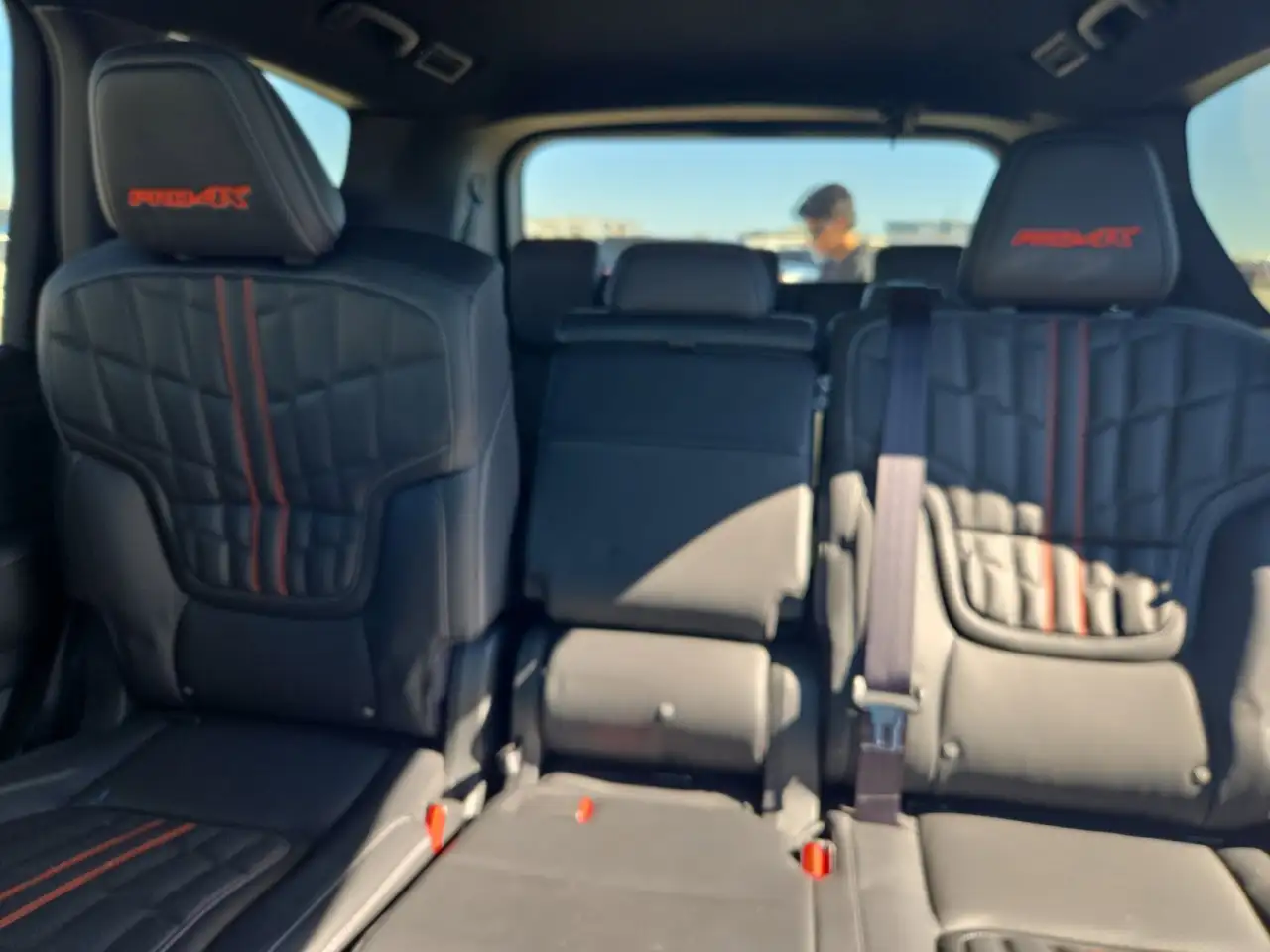 Nissan Armada снимка Nissan Armada
