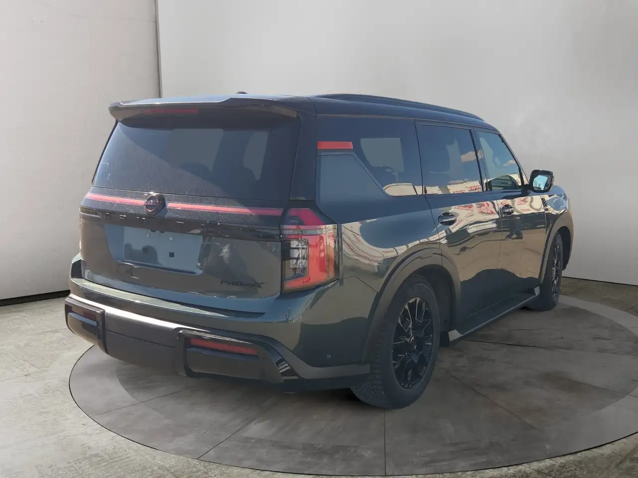 Nissan Armada снимка Nissan Armada
