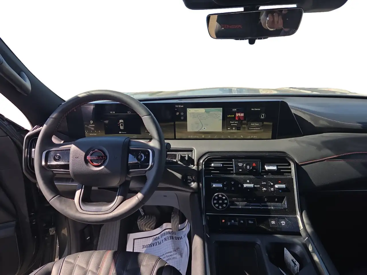Nissan Armada снимка Nissan Armada