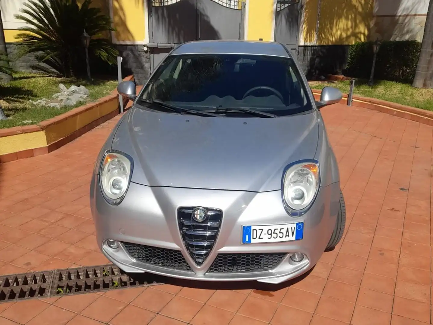 Alfa Romeo MiTo MiTo 1.4 Junior Distinctive Argento - 2