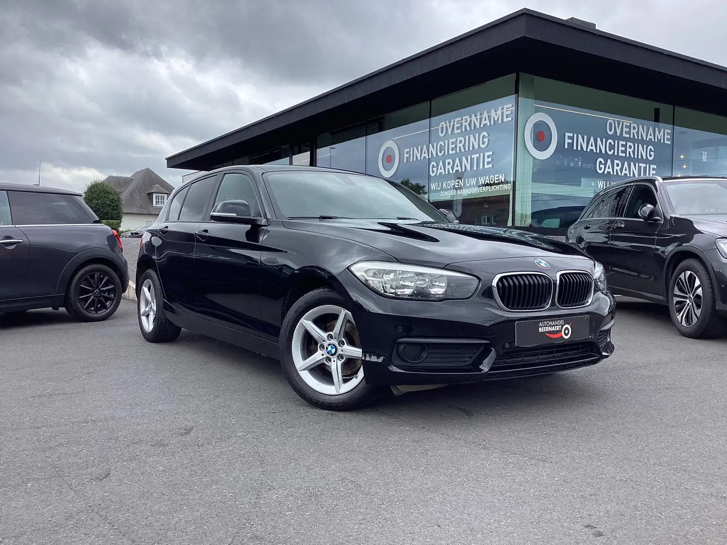 BMW 116 d/114000km/Navi/Alu/PdcV&A/Clim... Negru - 1