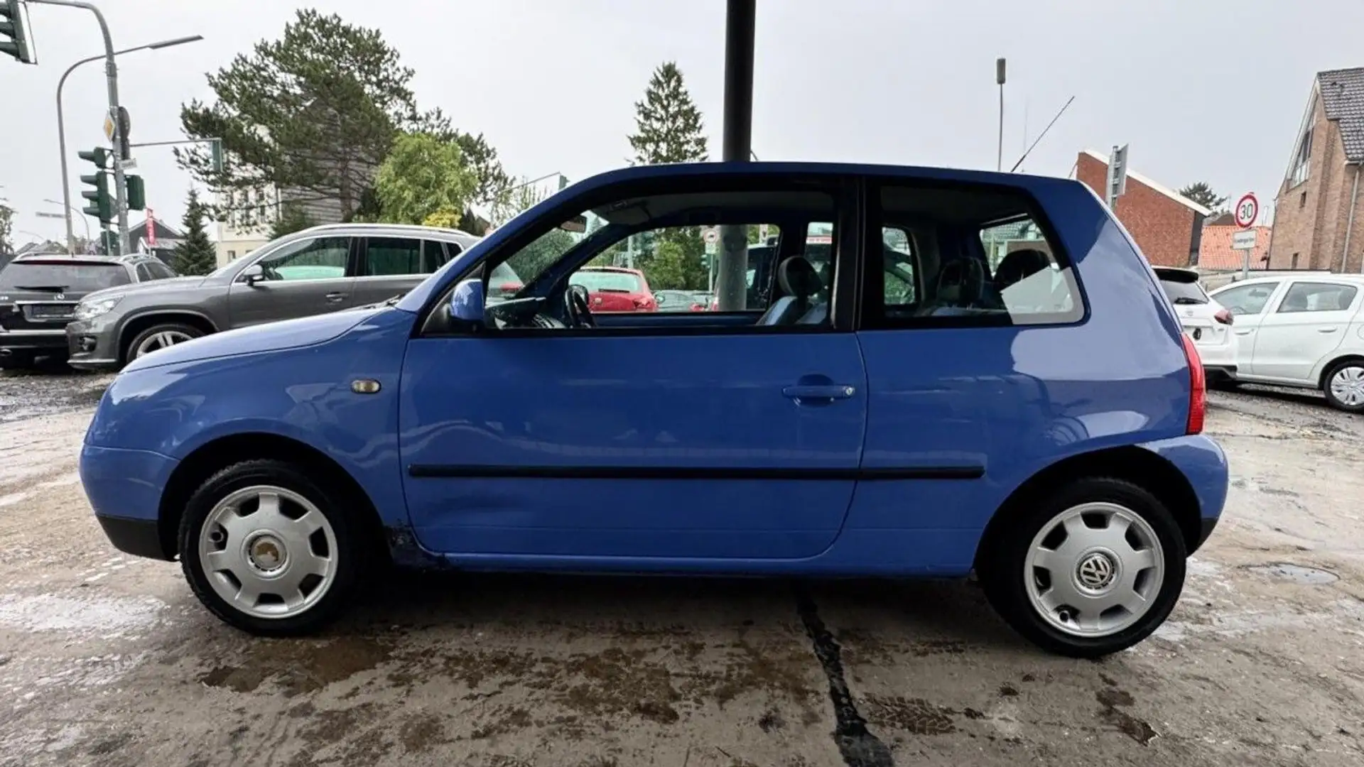 Volkswagen Lupo Trendline 1,4 Motor *Klima*Top für Anfänger Azul - 2