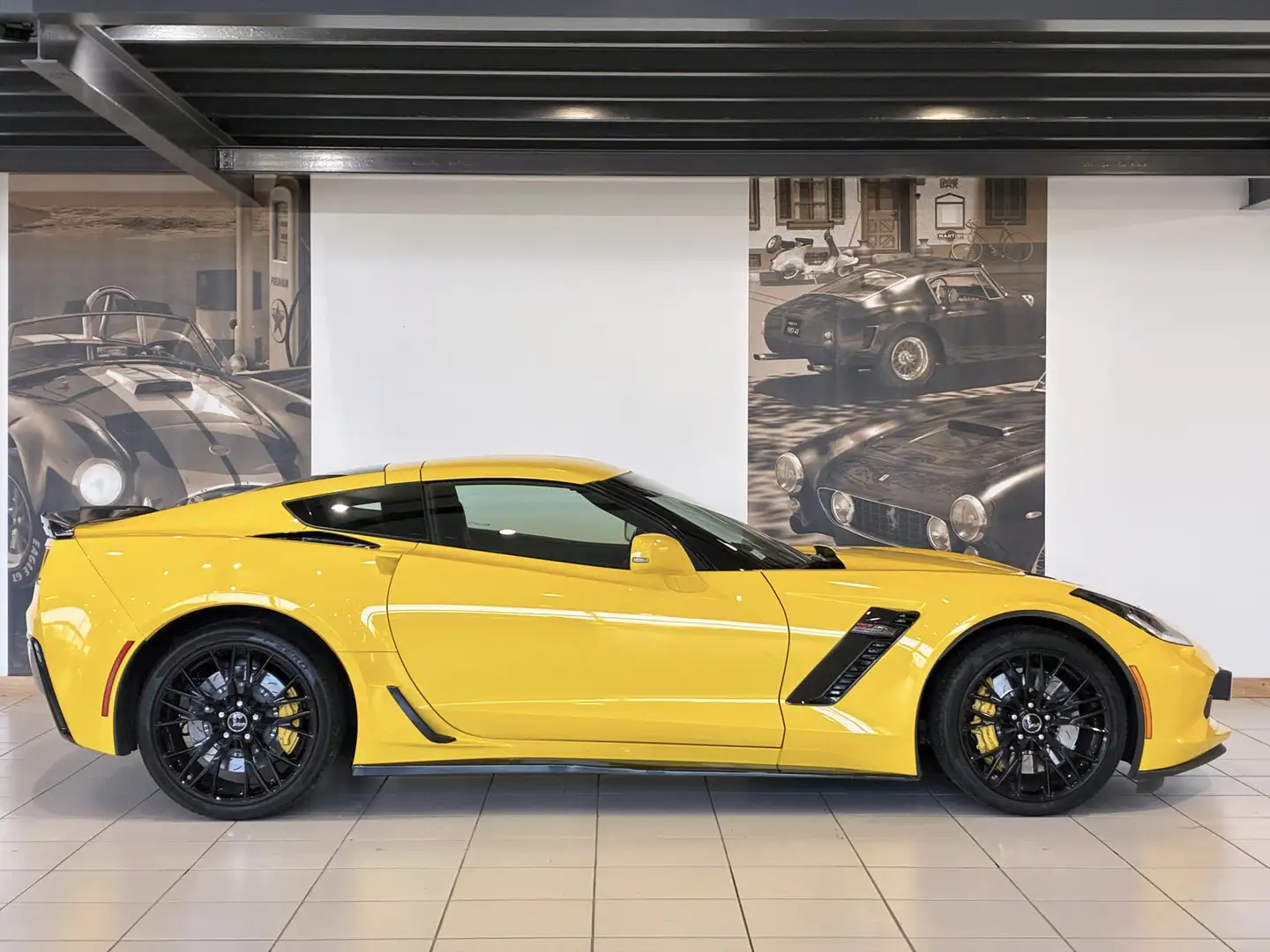 Chevrolet Corvette Z06 Gelb - 2