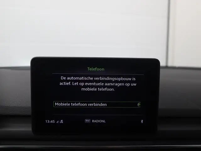 Audi A4 view 12