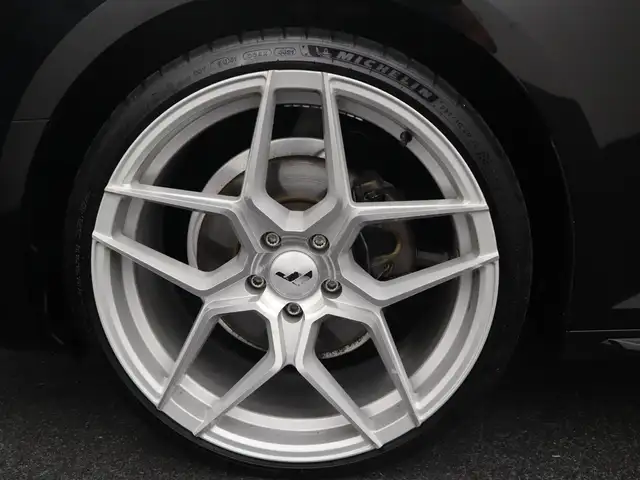 Audi A4 view 6