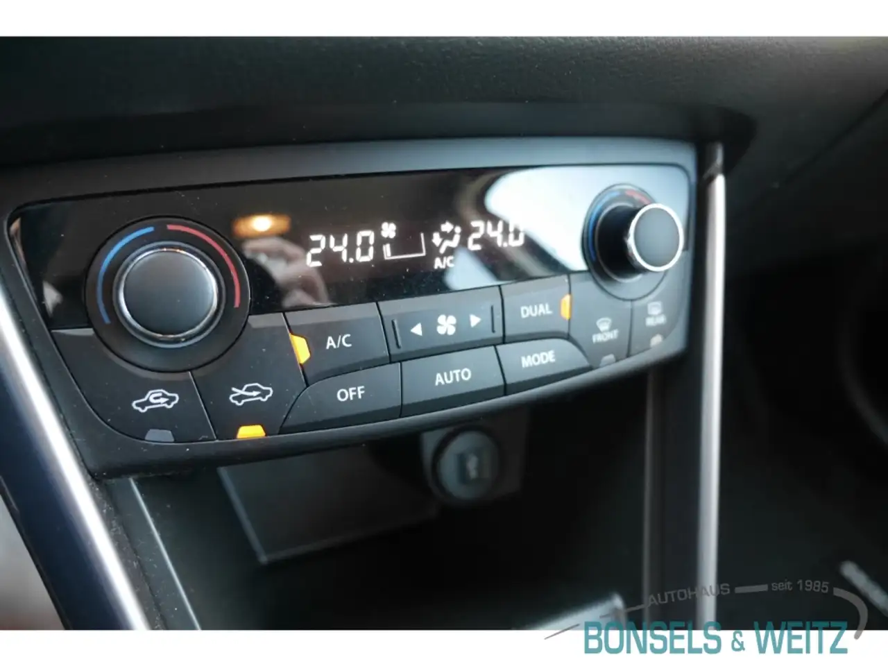 Suzuki SX4 S-Cross 1.4 COMFORT HYBRID LED Apple CarPlay Android Auto 11