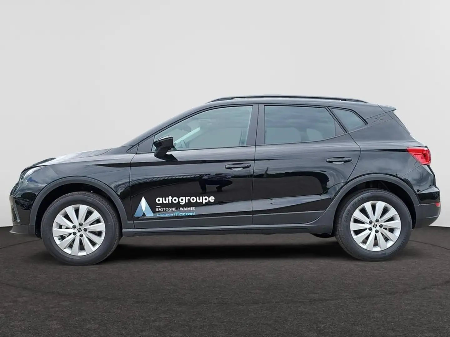 SEAT Arona Move! Full Link 1.0 TSI 95cv Grijs - 2