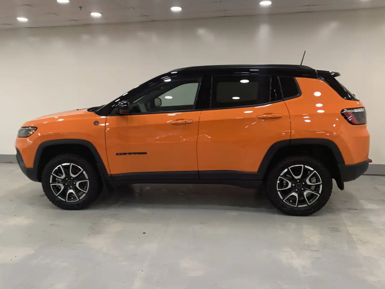 Jeep Compass снимка Jeep Compass