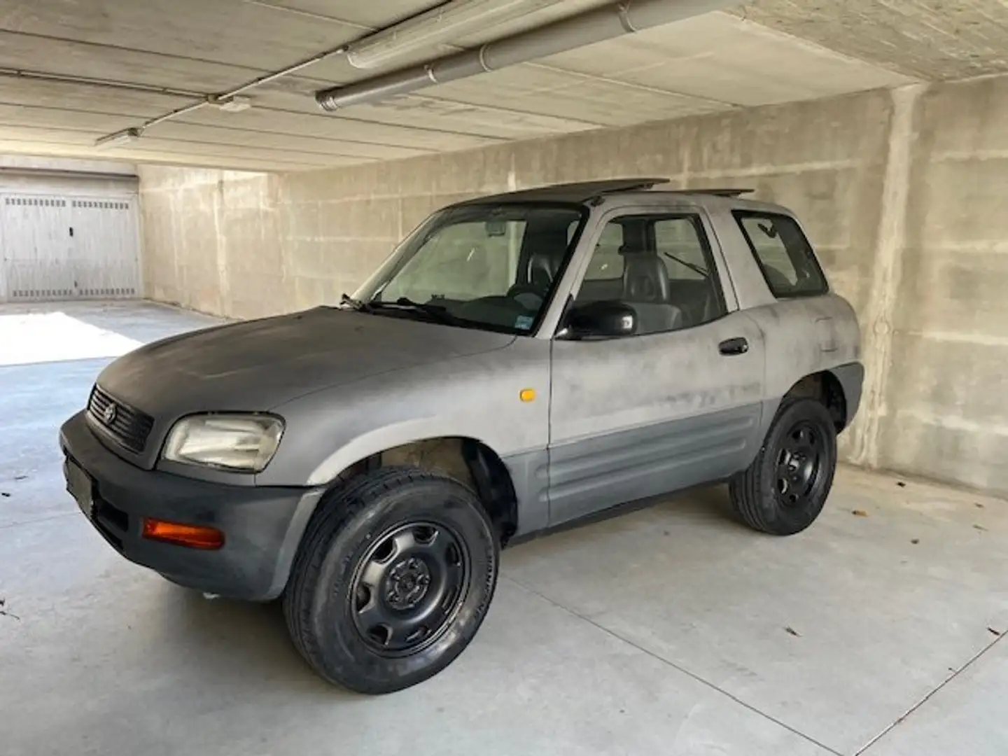 Toyota RAV 4 RAV4 3p 2.0 Gris - 1