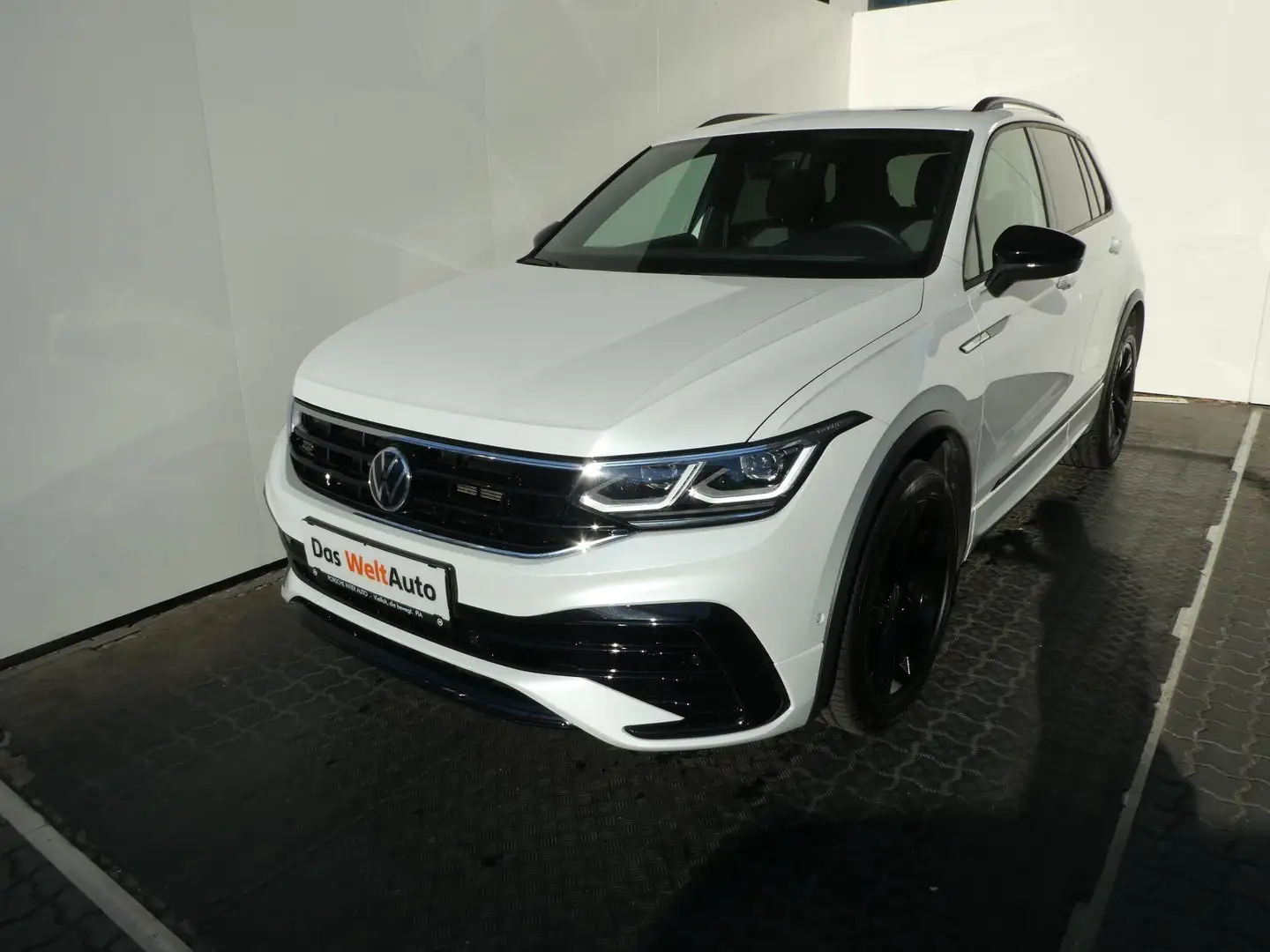 Volkswagen Tiguan R-Line TDI 4MOTION DSG Weiß - 1