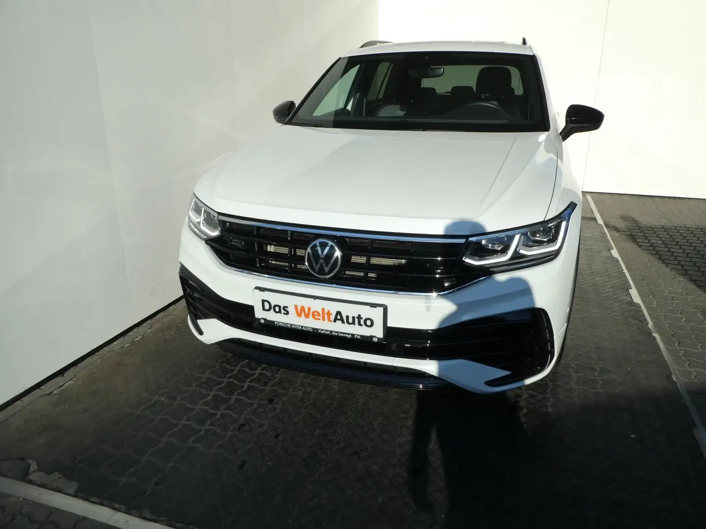 Volkswagen Tiguan R-Line TDI 4MOTION DSG Weiß - 2