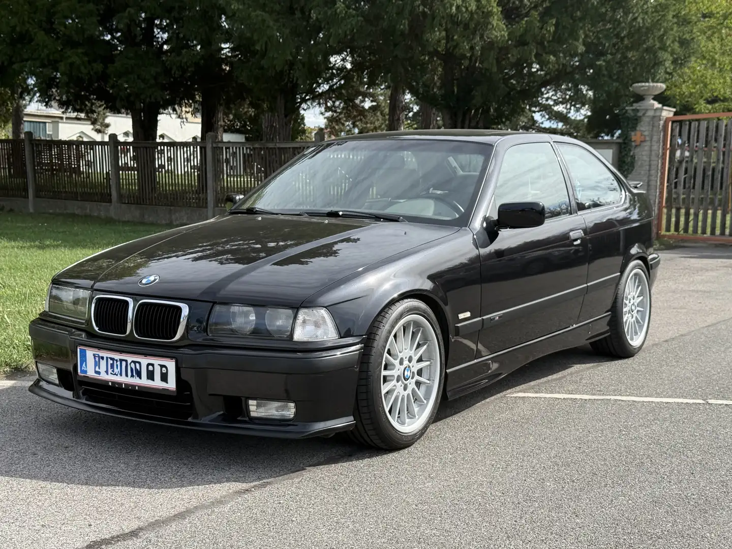 BMW 323 ti compact SAMMLERSTÜCK - 1