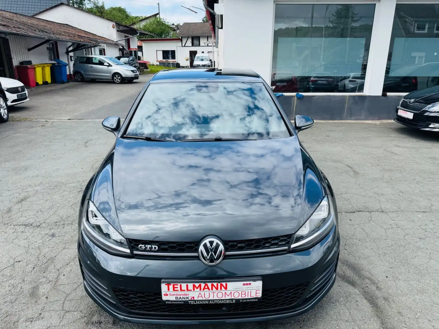 Volkswagen Golf VII Lim. GTD BMT/Navi/Bi-Xenon/Tempomat/ Gris - 2