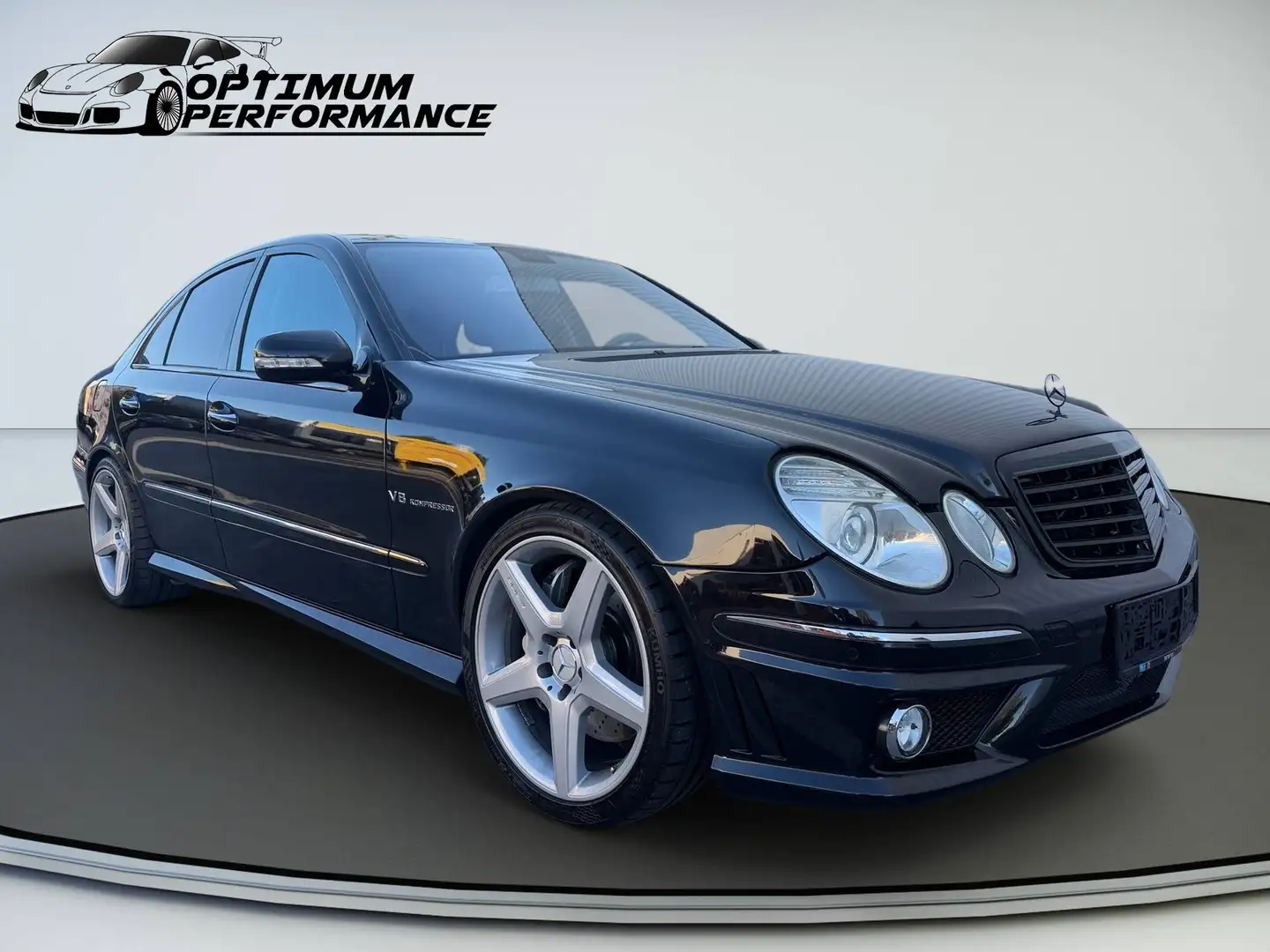 Mercedes-Benz E 55 AMG E 55 AMG (211.076) Schwarz - 2