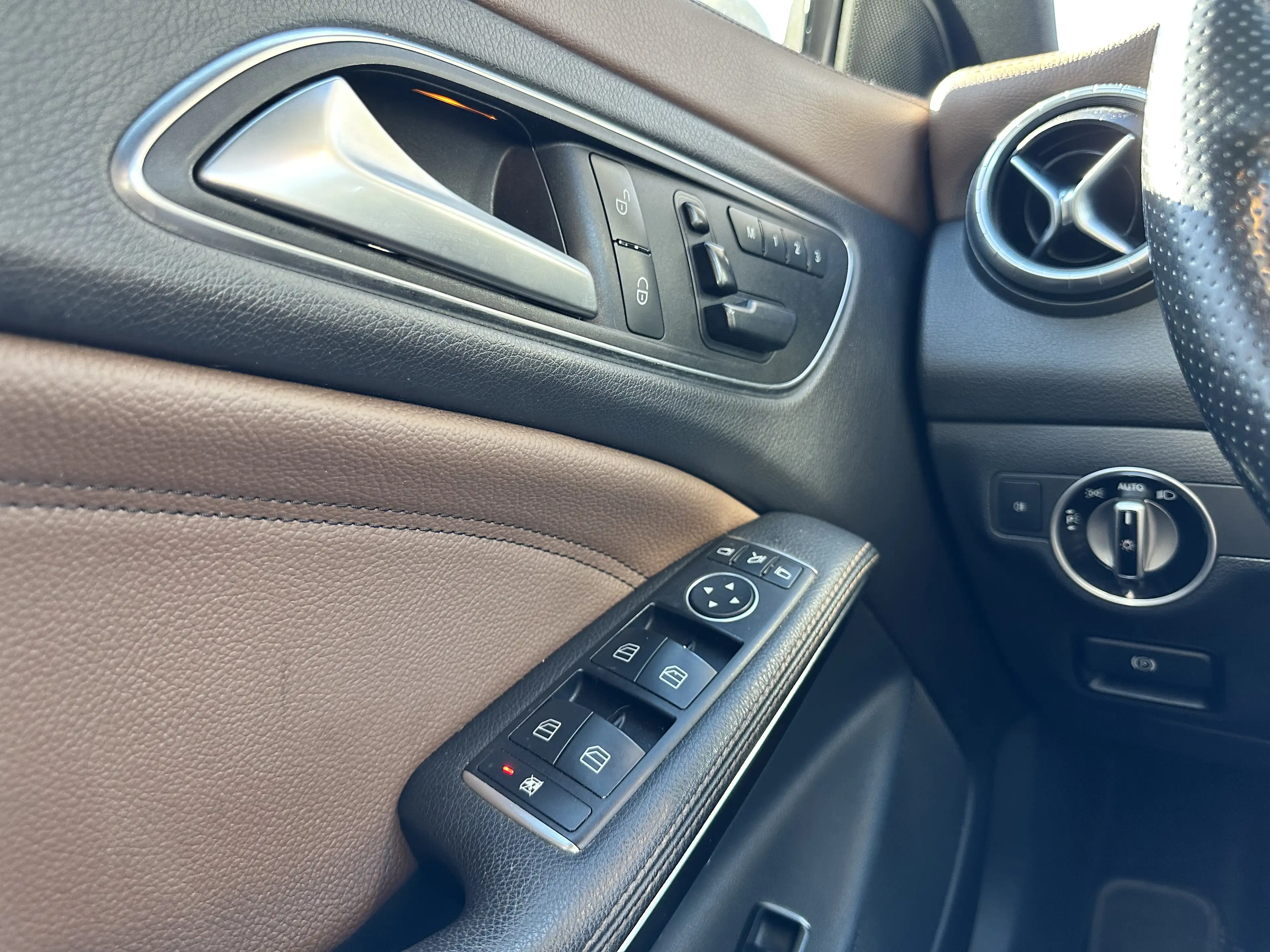 Mercedes-Benz CLA 45 AMG CLA 45 AMG 4-Matic — photo 10