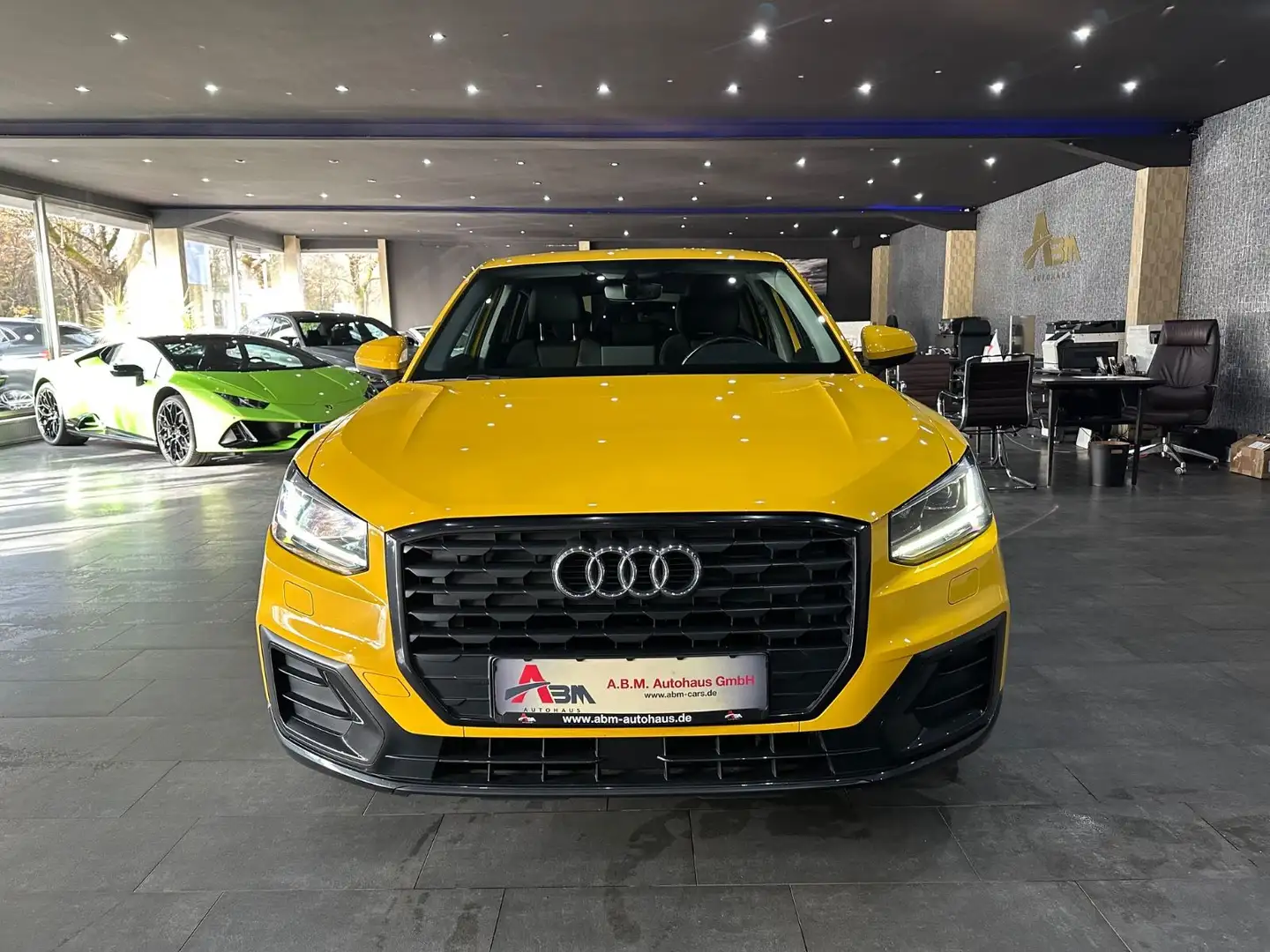 Audi Q2 1.6 TDI Sport /LED / PDC / Tempomat Jaune - 2