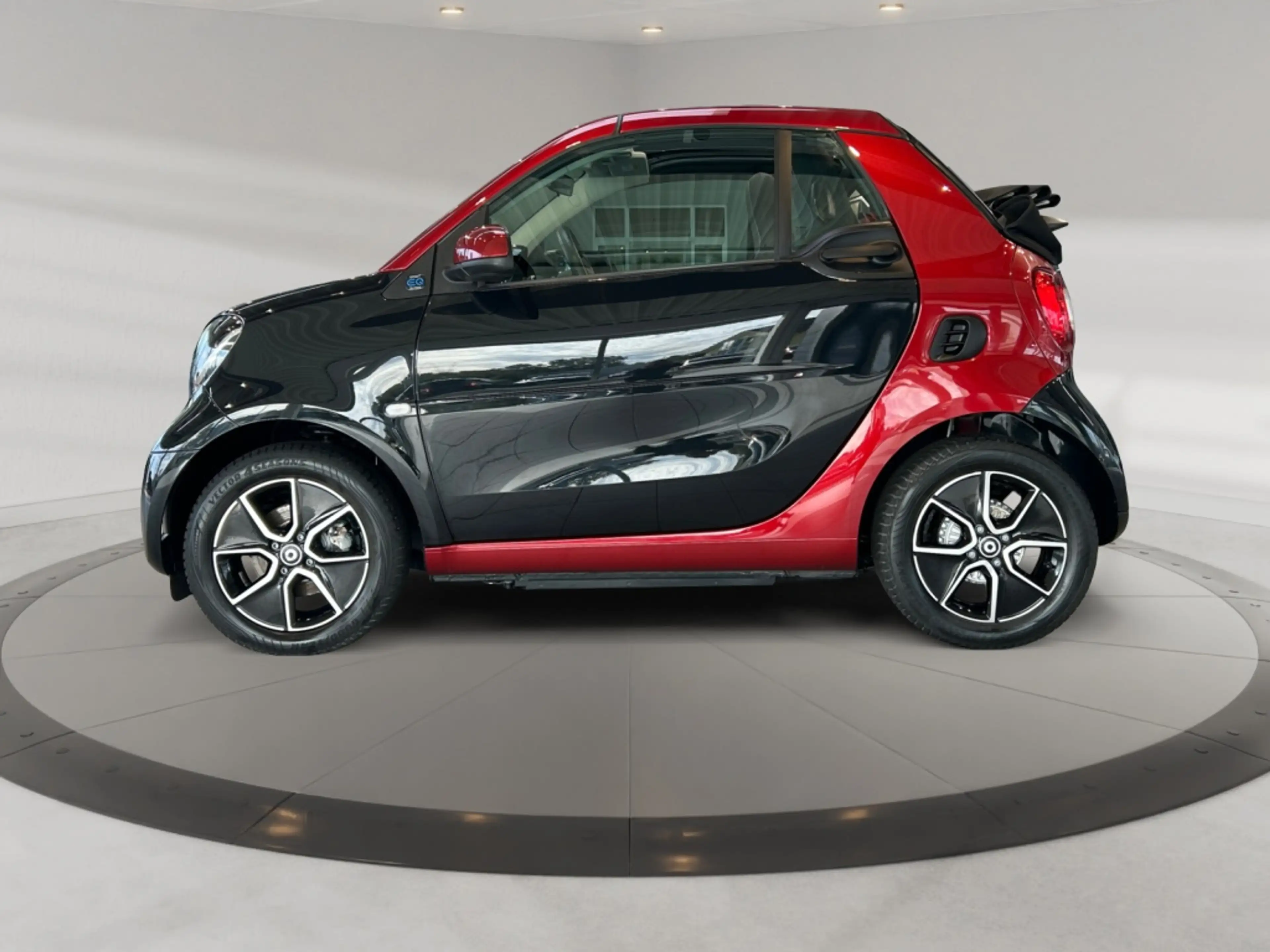 smart forTwo EQ  cabrio passion AUT+SHZ — photo 4