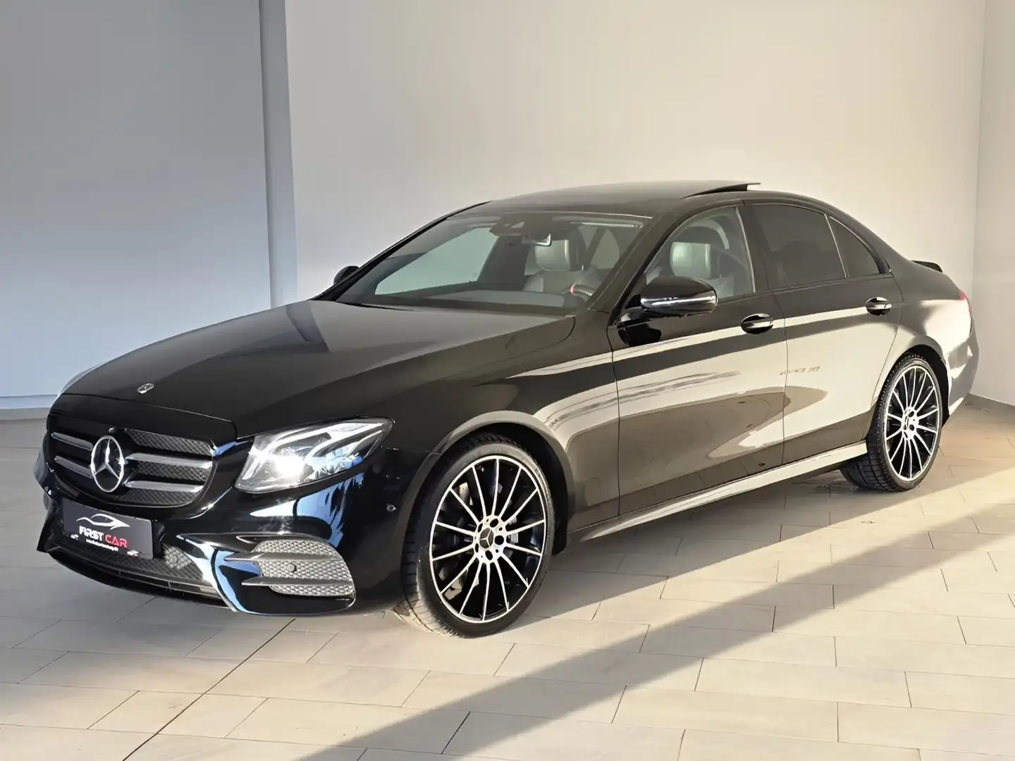 Mercedes-Benz E 400 d 4Matic AMG-Line Night-Paket|PANO|360°|SD Noir - 1