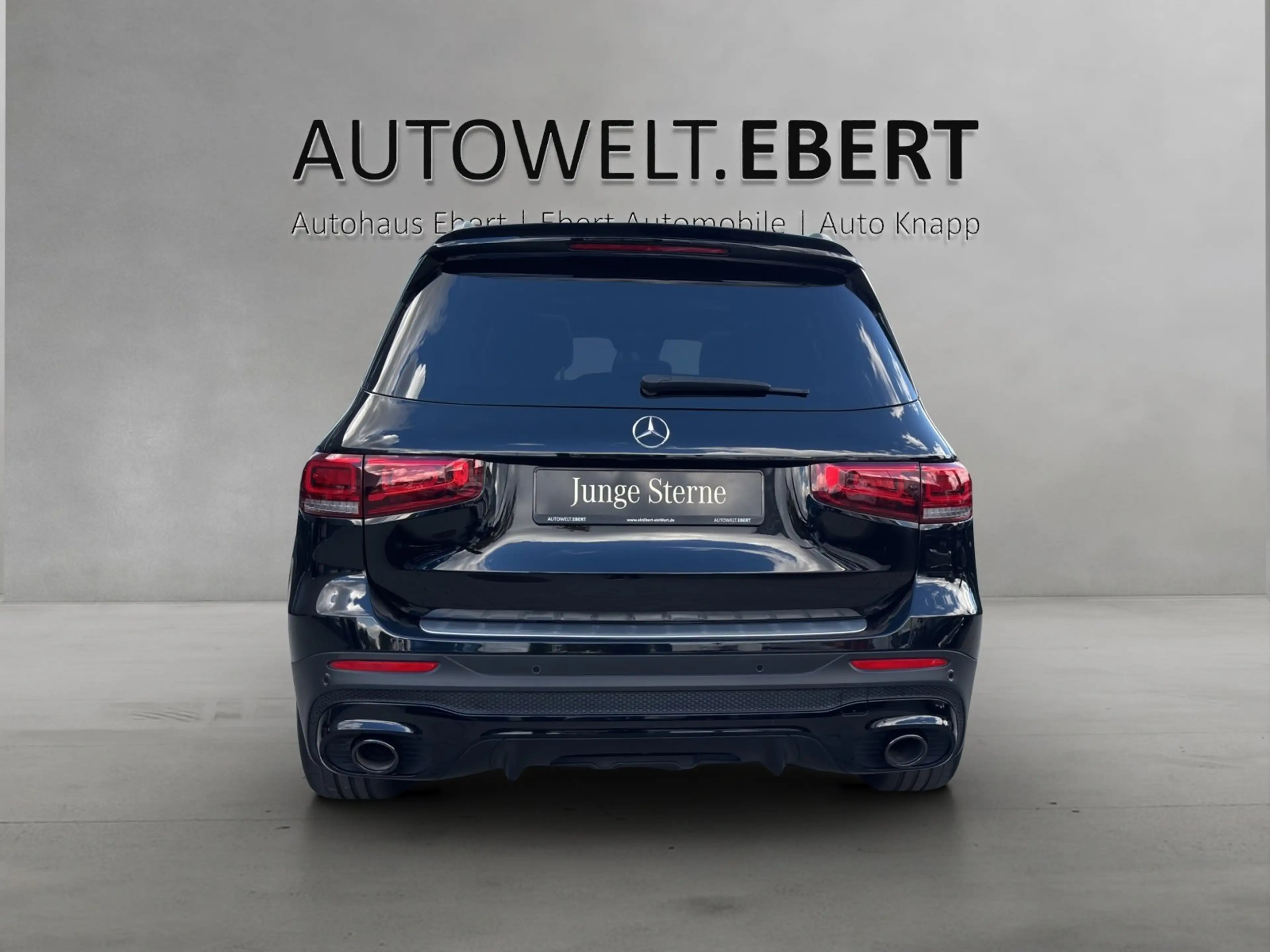 Mercedes-Benz GLB 35 AMG GLB35 AMG Pano DISTR Standh AHK Burm MLED 7-Sitz — photo 4
