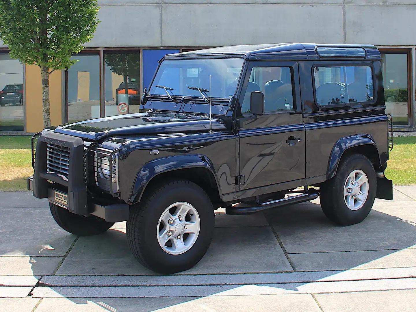 Land Rover Defender 2.5 Td5 SE Noir - 1