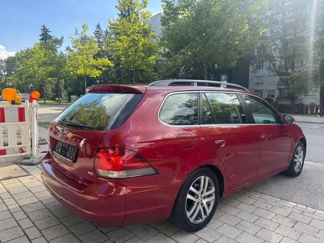 Volkswagen Golf view 5