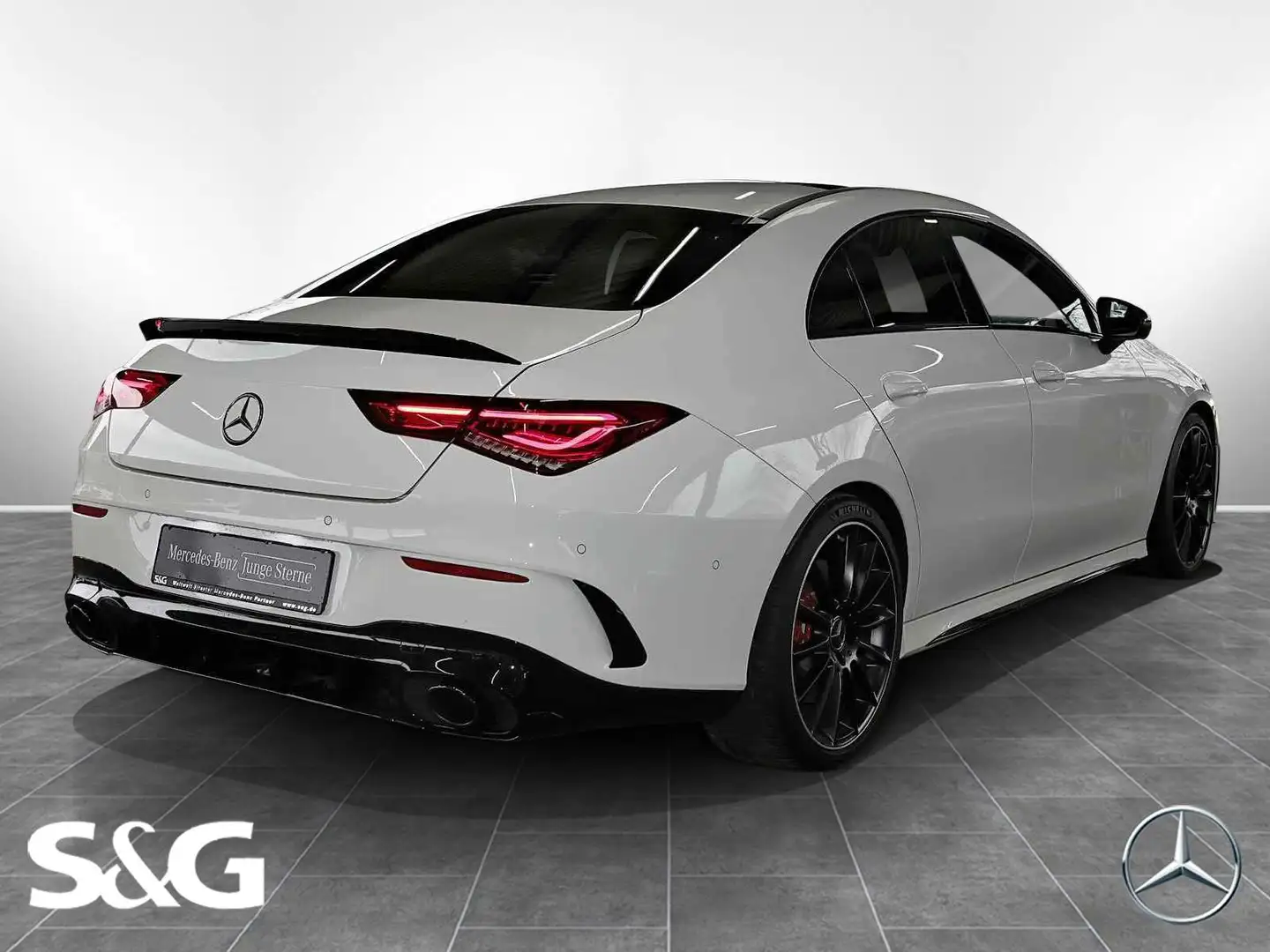 Mercedes-Benz CLA 35 AMG 4M Coupé AMG PANO+DISTRO+MEMORY+19" Weiß - 2