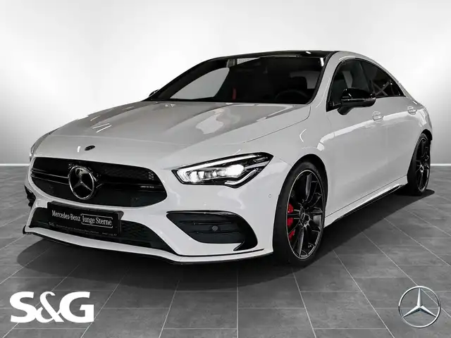 Mercedes-Benz CLA 35 AMG 4M Coupé AMG PANO+DISTRO+MEMORY+19"
