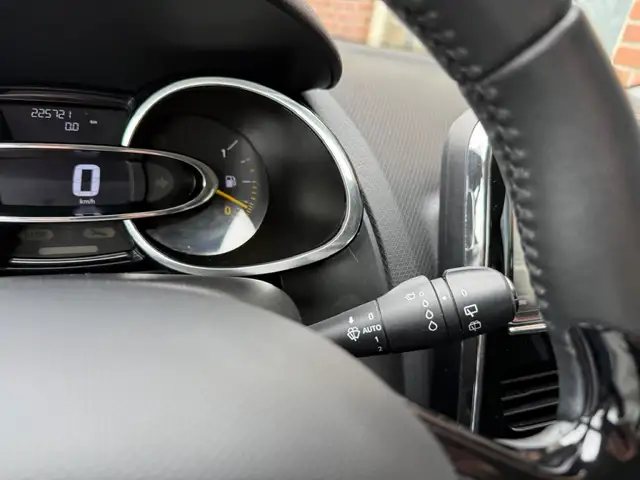 Renault Clio view 20