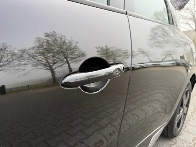 Renault Clio view 7