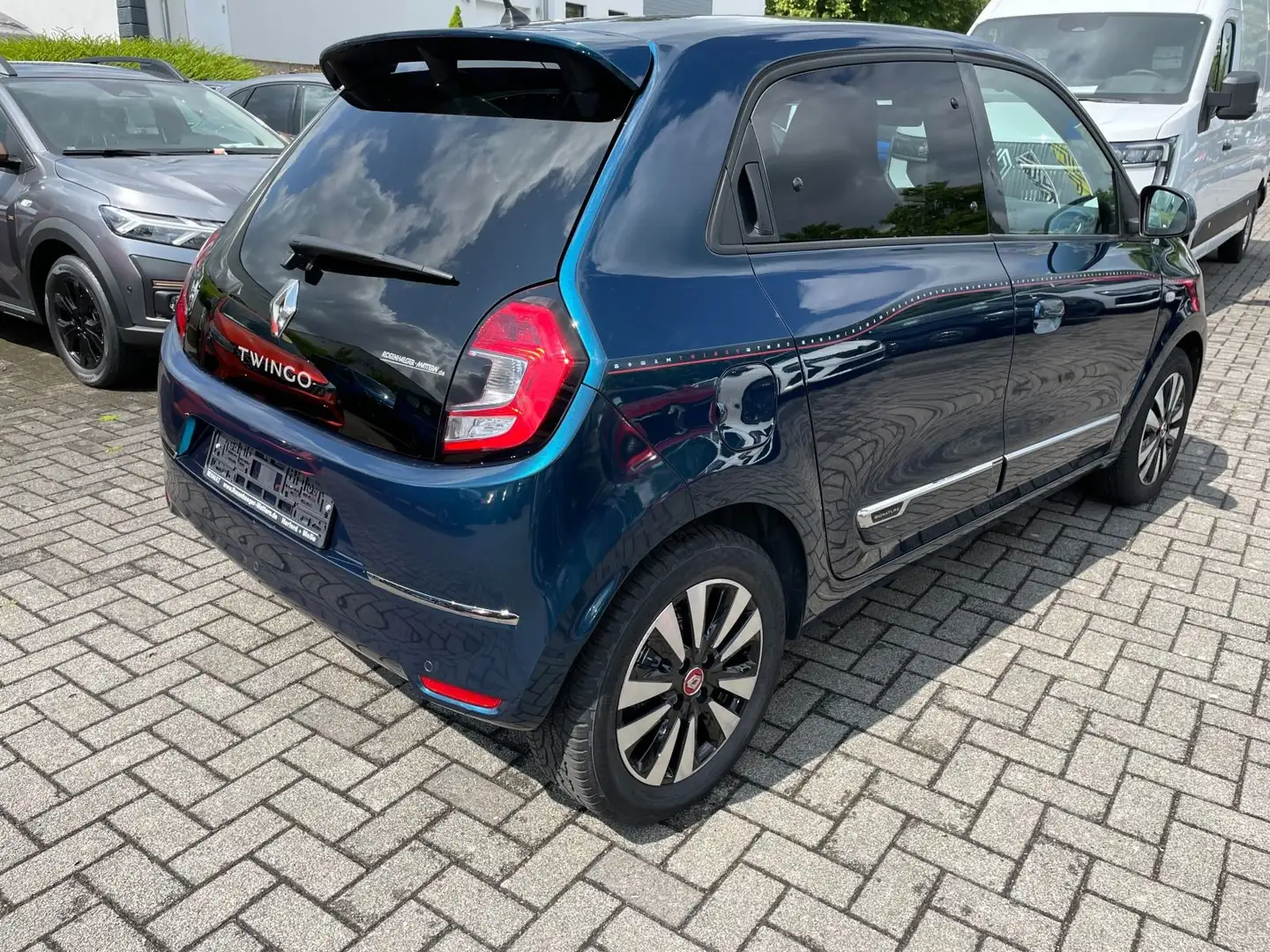 Renault Twingo Signature / 90 PS / Rückfahrkamera Blau - 2