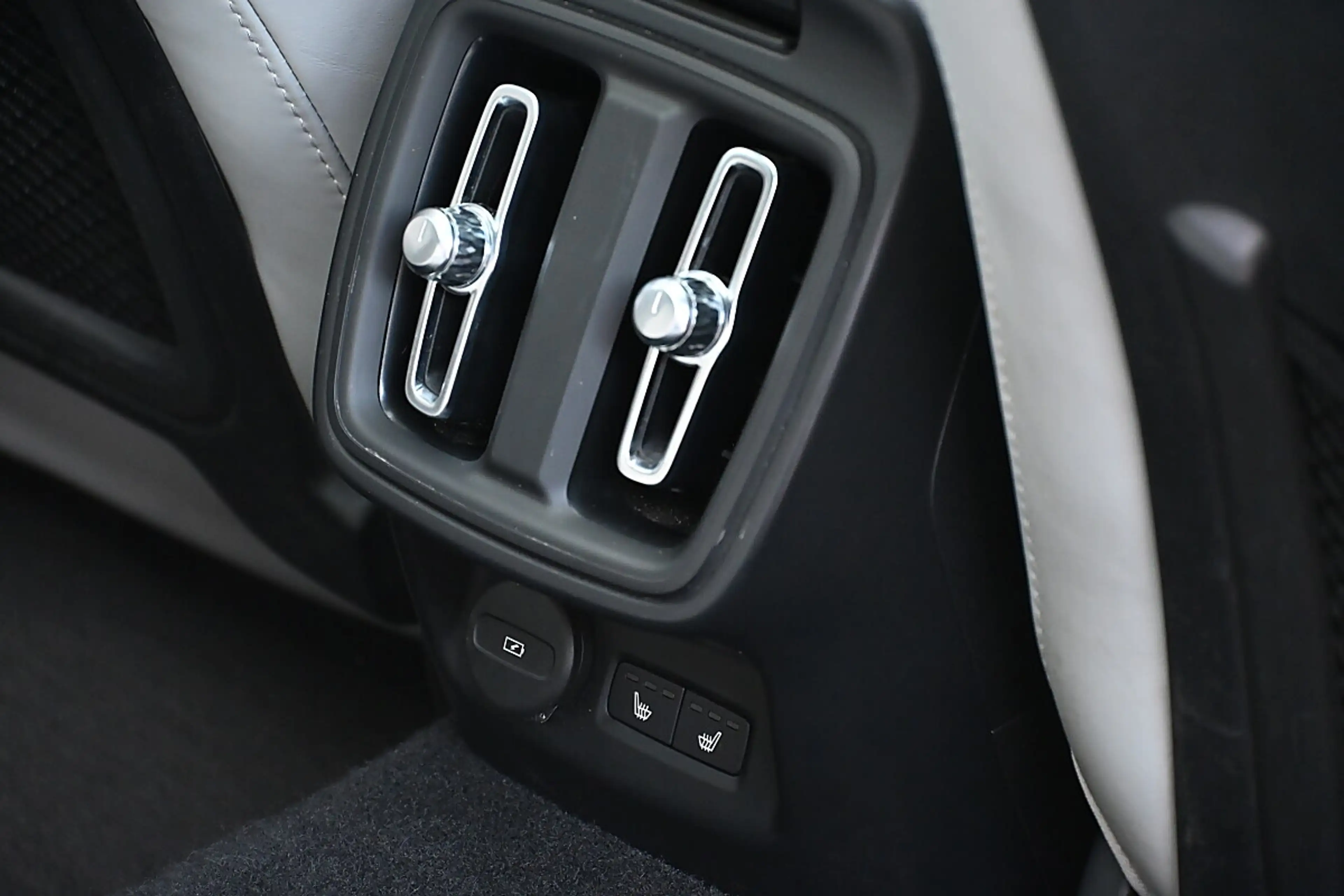 Polestar 2 Polestar 2 Long Range Dual Motor Elektro 78kWh ... — photo 12