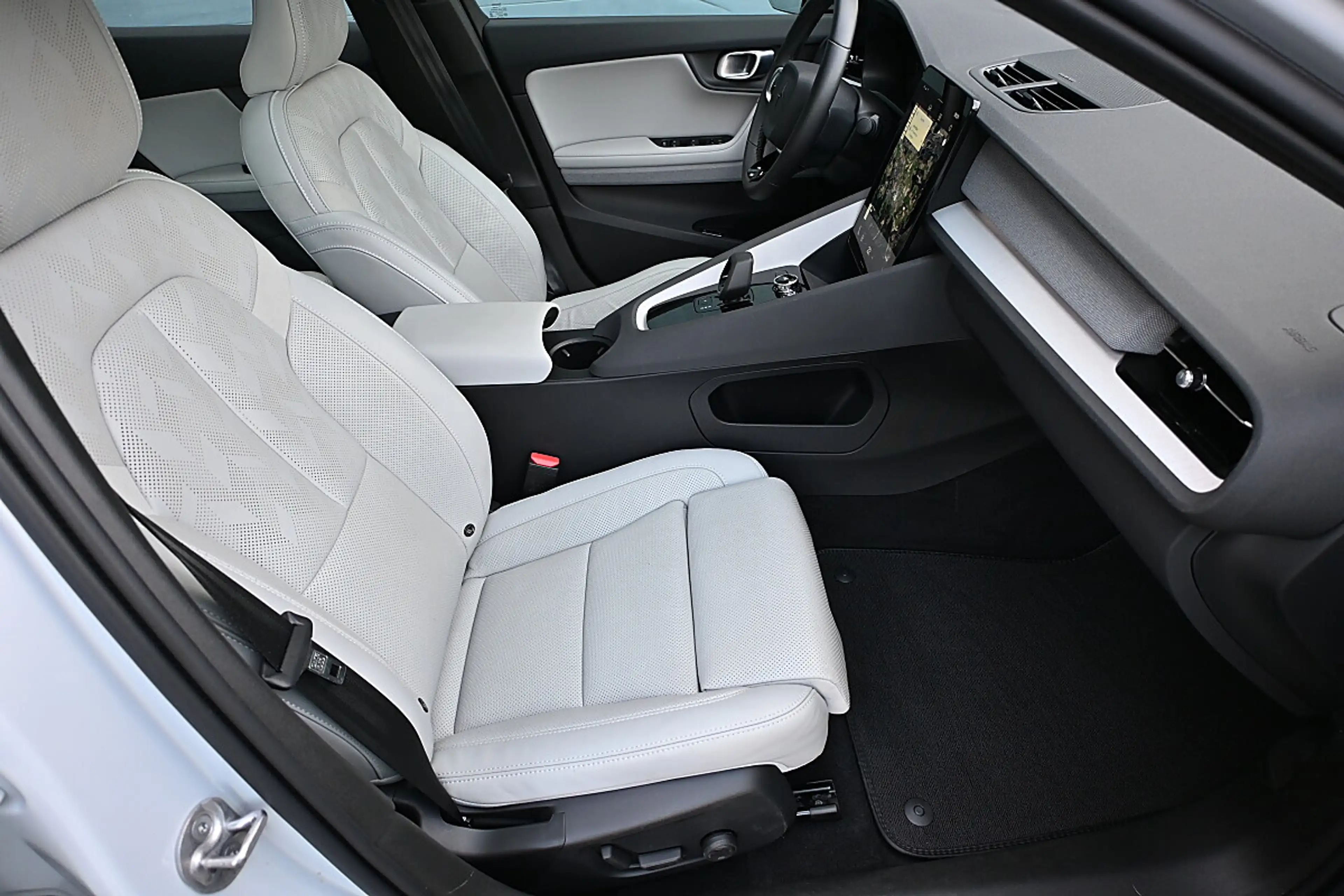 Polestar 2 Polestar 2 Long Range Dual Motor Elektro 78kWh ... — photo 5