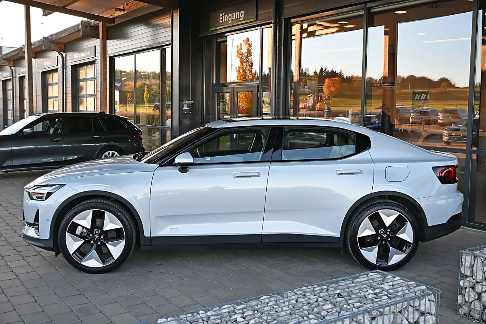 Polestar 2 Polestar 2 Long Range Dual Motor Elektro 78kWh ... Weiß - 2