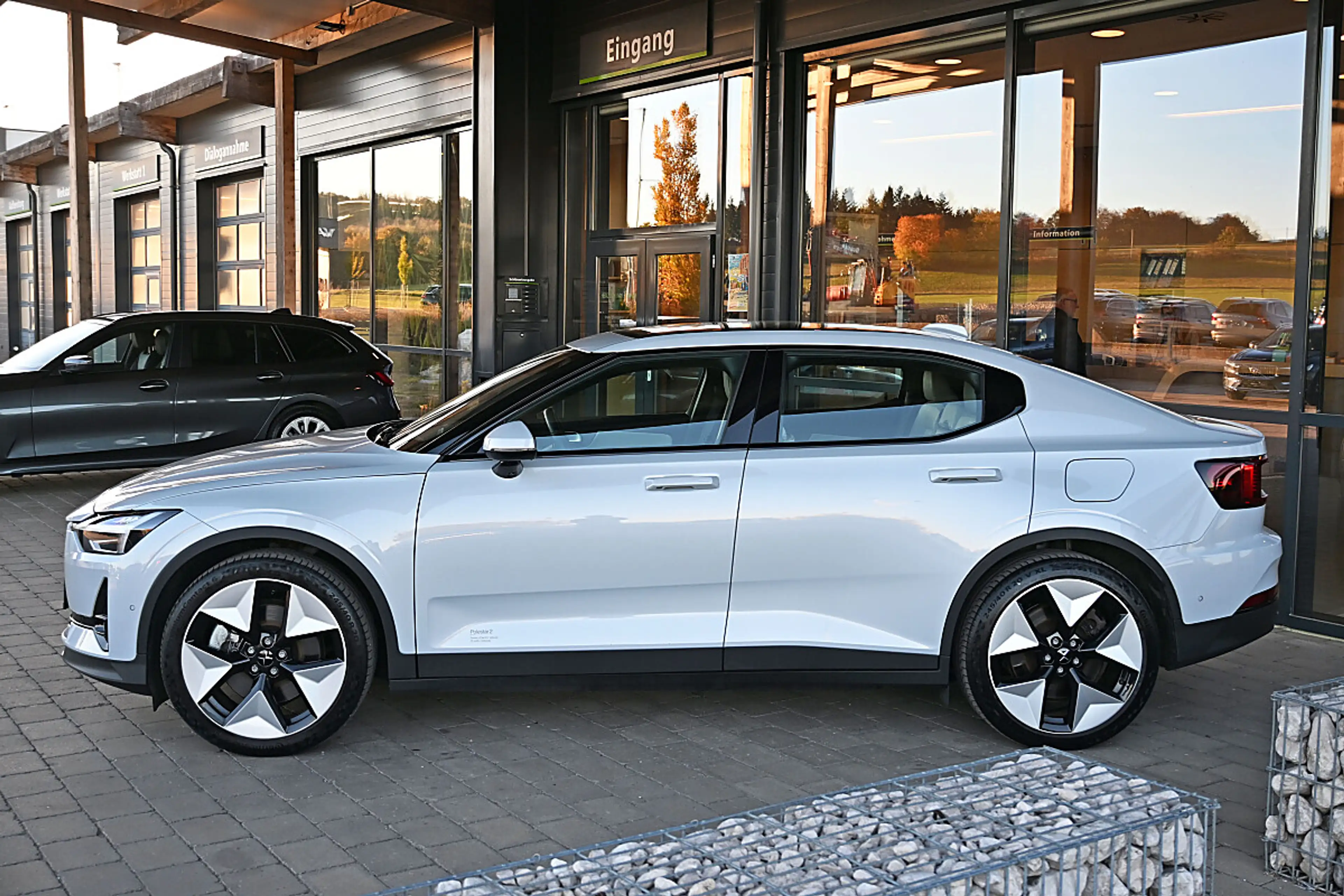 Polestar 2 Polestar 2 Long Range Dual Motor Elektro 78kWh ... — photo 2