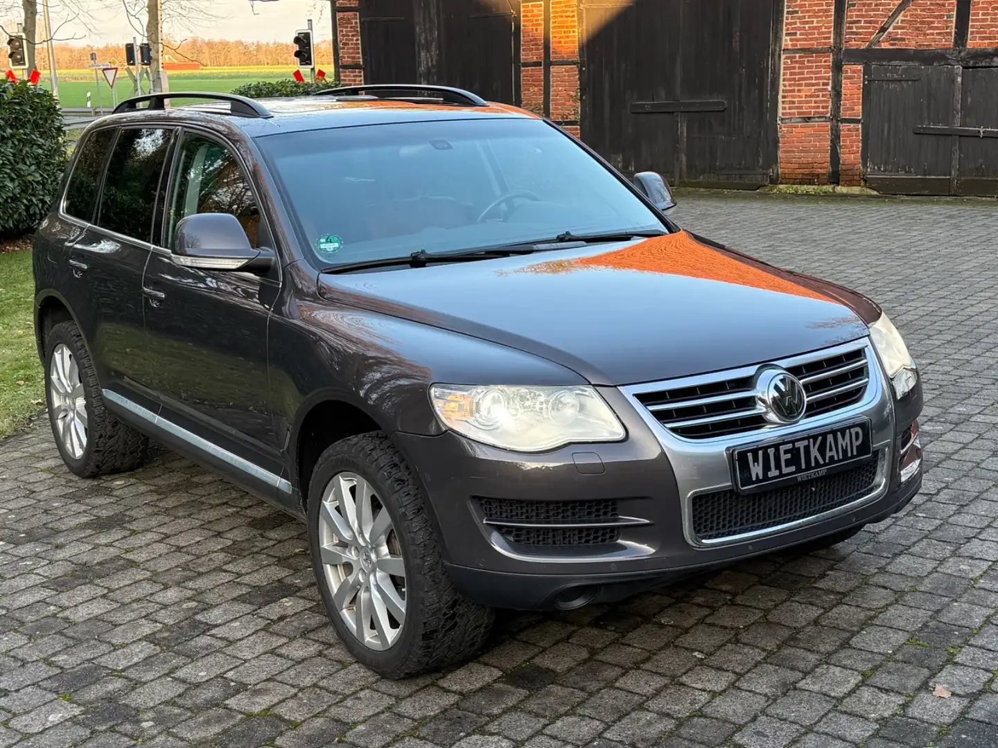 Volkswagen Touareg V6 TDI BlueMotion Individual Grau - 2