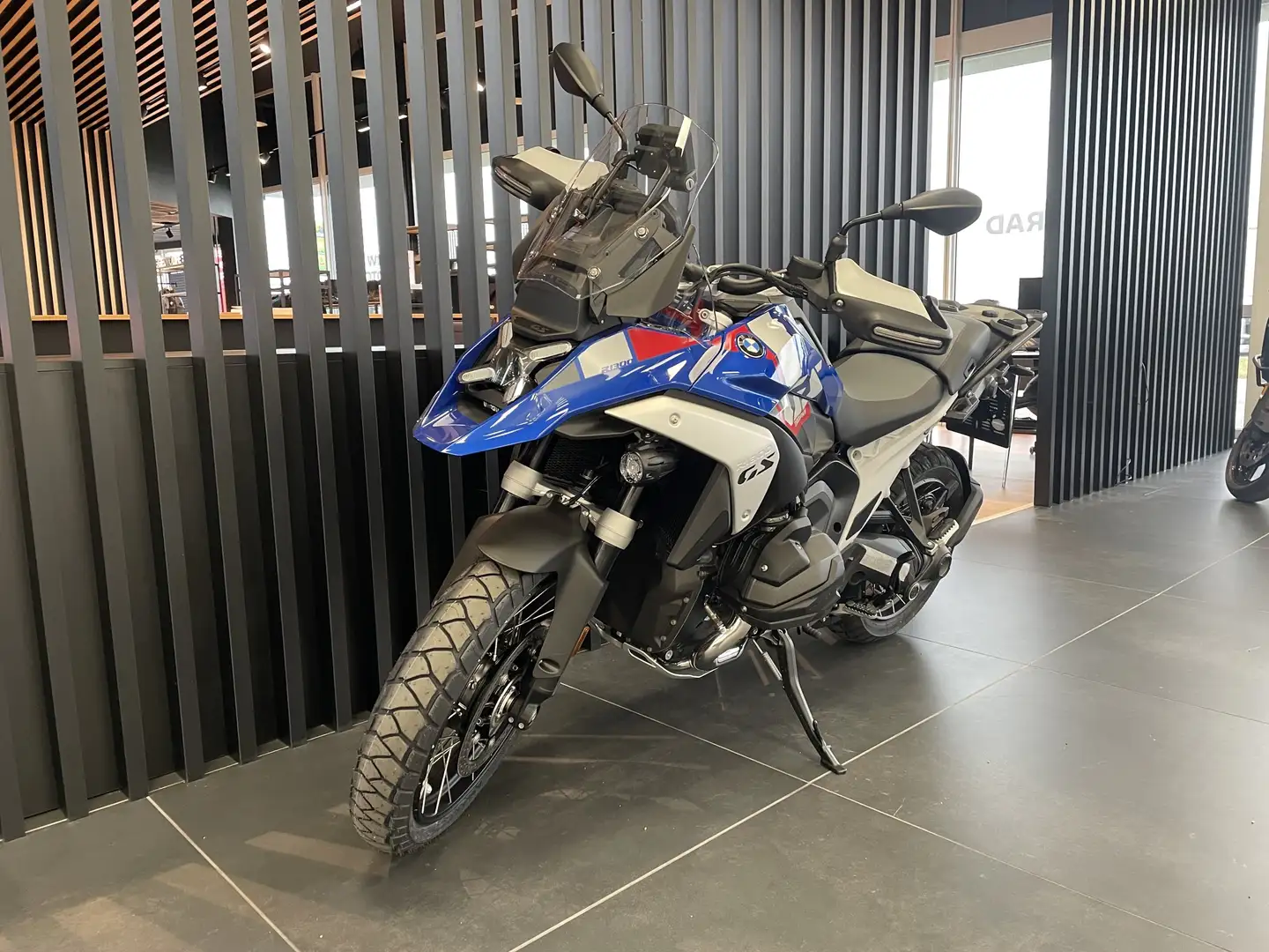 BMW R 1300 GS Blau - 2