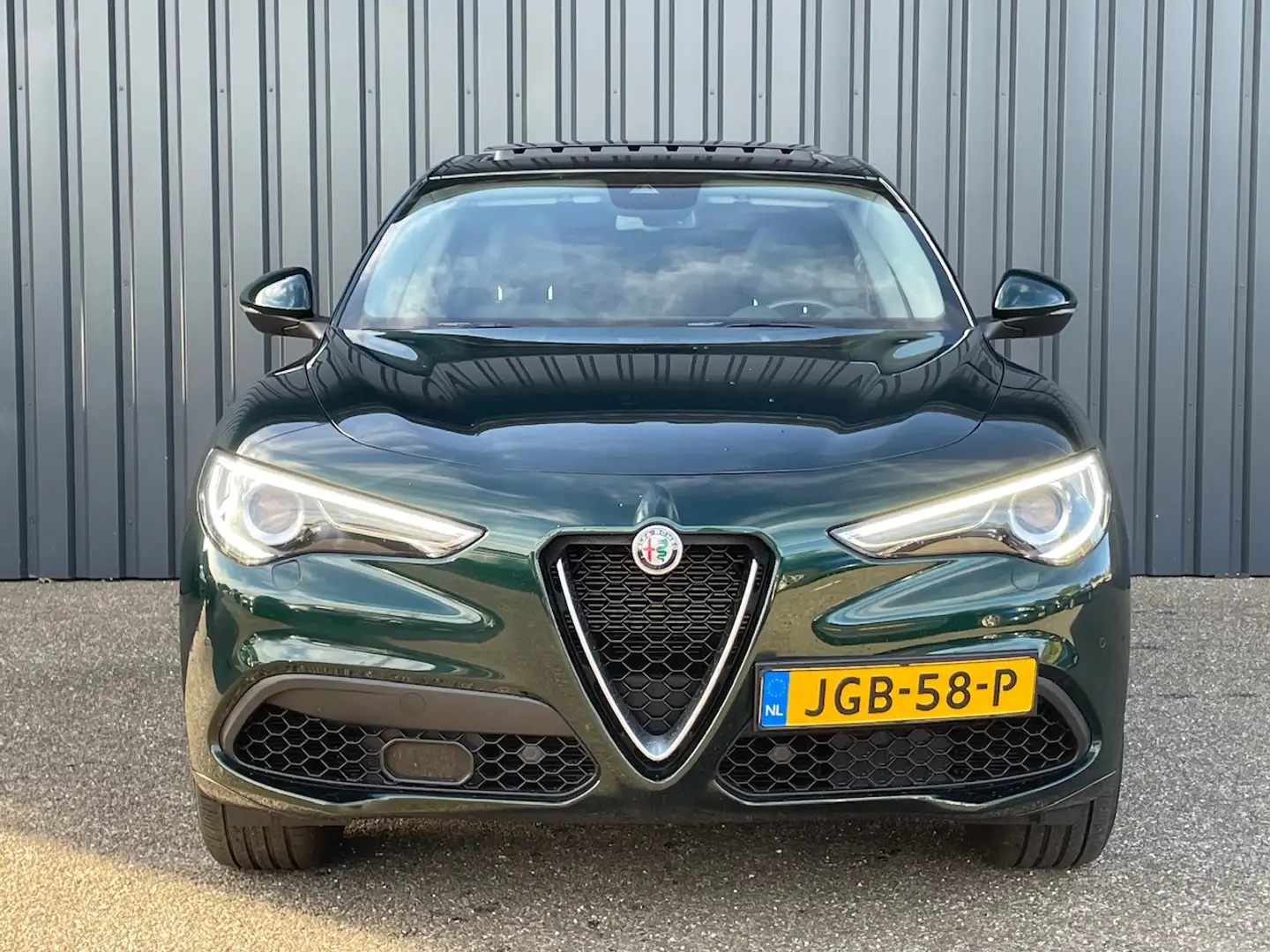 Alfa Romeo Stelvio 2.0 GME 280pk Aut AWD Veloce Ti I Carplay I Naviga Groen - 2